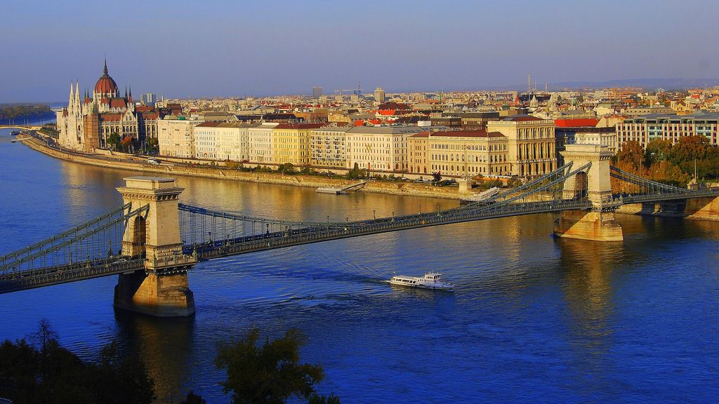 Weather in Budapest in autumn