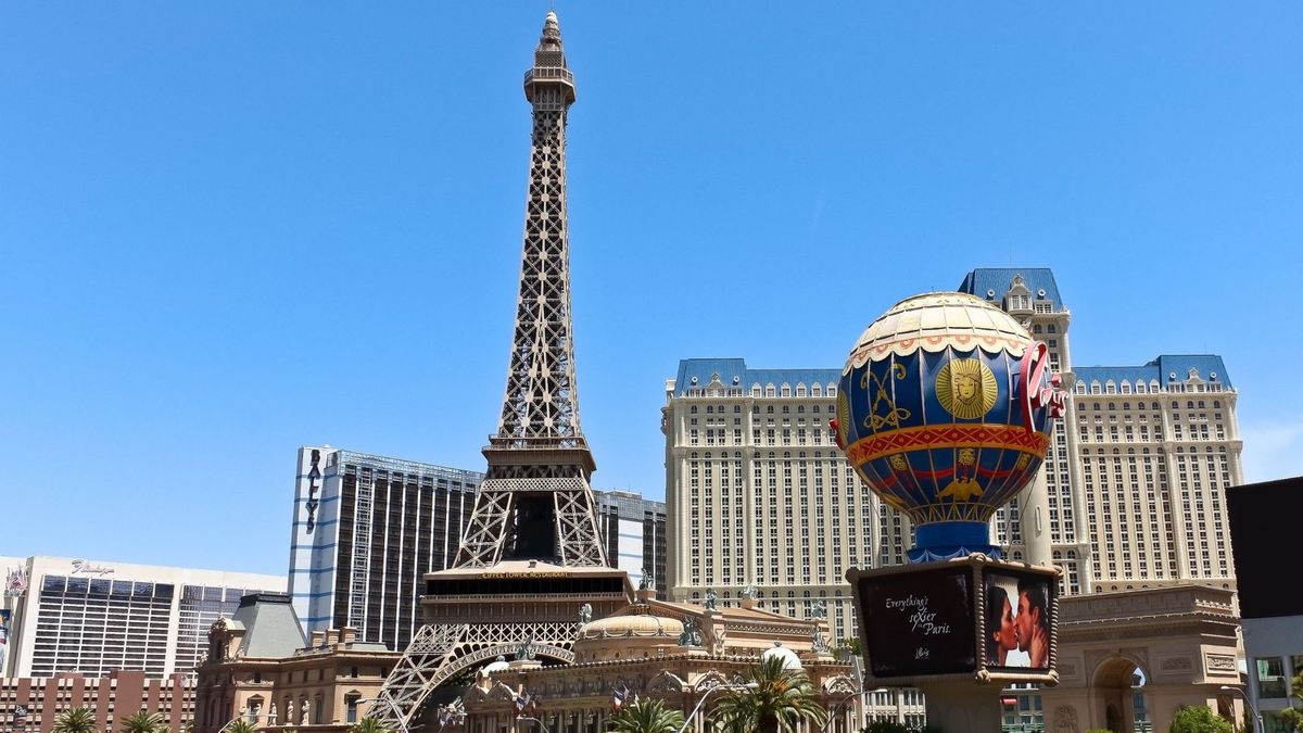 Eiffel Tower (Las Vegas)